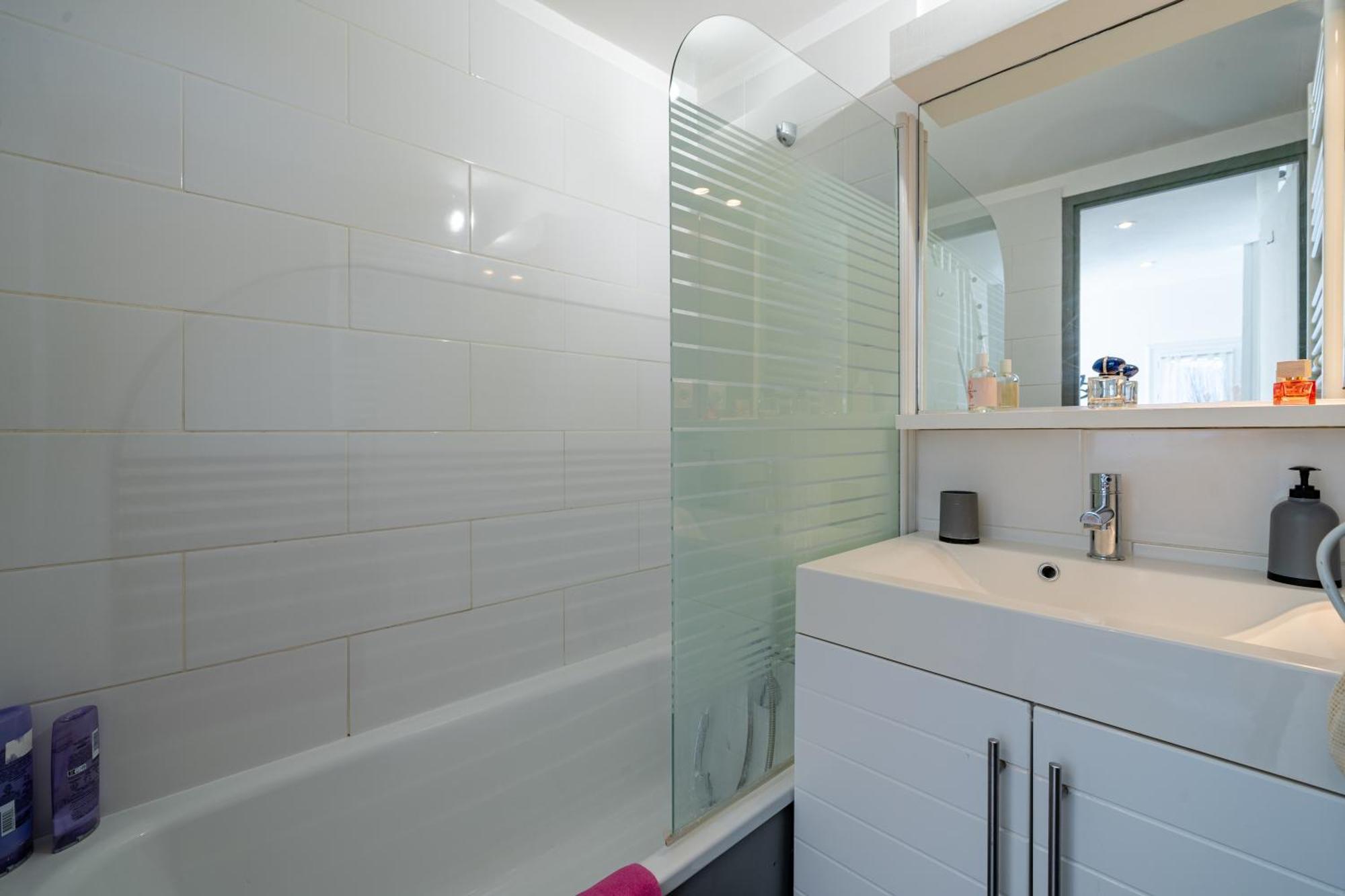 Charmante Petite Maison Au Calme Apartamento Villeneuve-Loubet